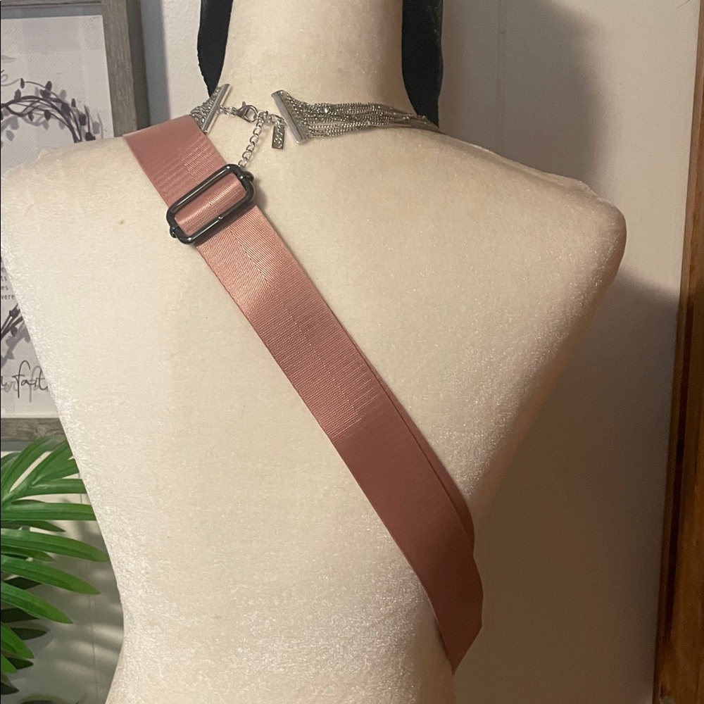 Chic Pink Transparent Backpack - Picture 3 of 8
